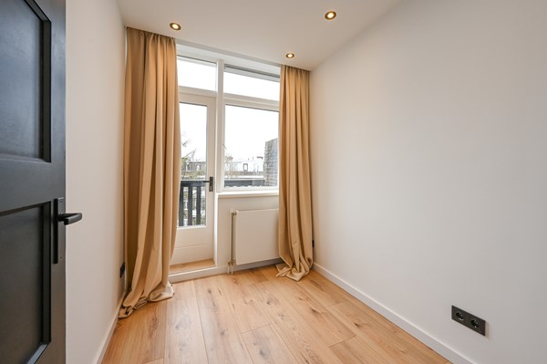 Medium property photo - Mathenesserdijk, 3027 AK Rotterdam